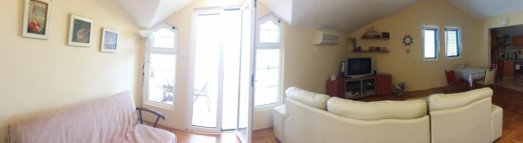 Nerina Apartment Petrovac エクステリア 写真